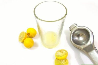 How to Make Fresh Lemonade Without a Juicer
