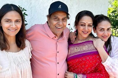 Dharmendra Apologises To Hema Malini, Esha After Karan Deol's Wedding: 'I Could've Spoken To You...'