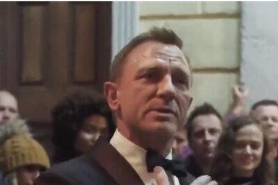 Daniel Craig Gets Emotional as He Bids Farewell to James Bond Film No Time To Die