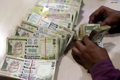 Rupee down 15 paise against dollar in early trade