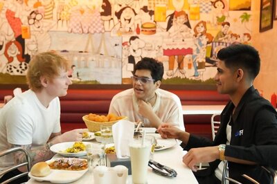 Shubman Gill Tells Ed Sheeran to Ask KKR Owner Shah Rukh Khan: 'Why He Did Not Retain Me?'