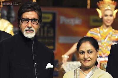 Jaya Bachchan set for TV debut, hubby Amitabh says he is happy