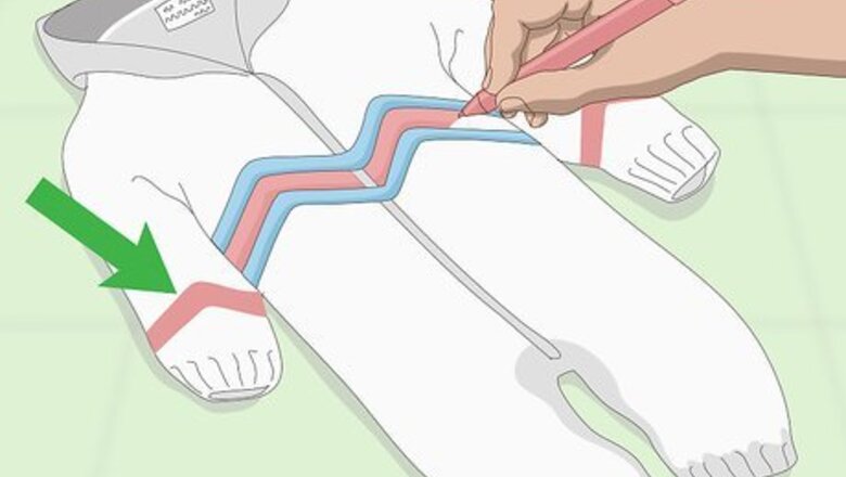 How to Decorate Onesies
