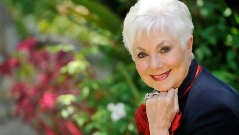 Shirley Jones wants a high-flying 80th birthday