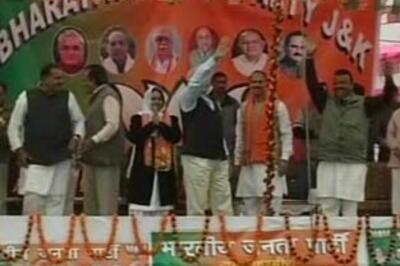 No tie ups with BJP, clears Omar Abdullah