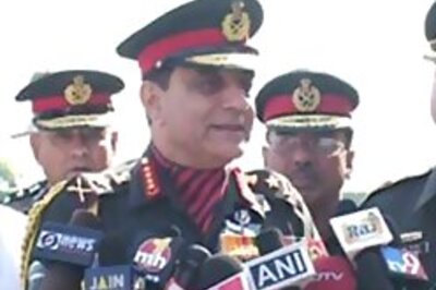 No differences with govt on pay panel: Army chief
