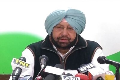 Punjab Congress Promises 50 Lakh Smartphones to Youths if Elected to Power