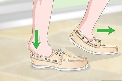 How to Stretch New Shoes