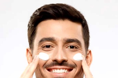5 Essential Skincare Tips for Busy Men