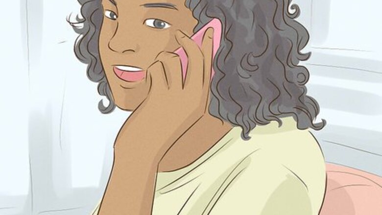How to Keep in Touch with a Quarantined Relative During Coronavirus