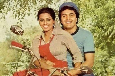 Neetu Kapoor Remembers Rishi Kapoor With Priceless Throwback Pic; Daughter Riddhima Is All Hearts