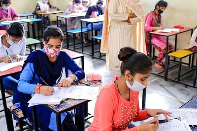 Declare CBSE Term 1 Result After Term 2 Exams, Suggest Students