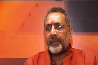LS polls: Those opposing Modi will have to go to Pakistan, says Giriraj Singh