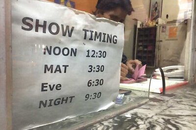 Tanu, Manu and the joy of single-screen theatres