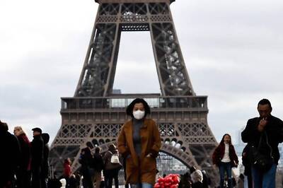 France Bans Gatherings, Frowns on Kissing, to Fight Coronavirus