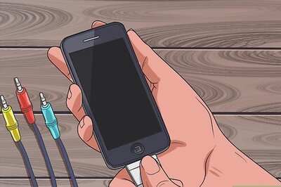 How to Hook Up an iPod to a TV