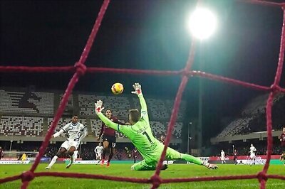 Serie A Leader Inter Routs Last-placed Salernitana 5-0