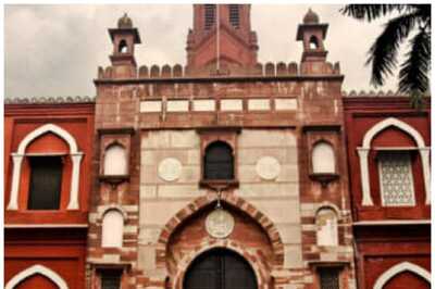 SC to Examine Whether AMU's Denominational Character Got Lost by 1920 Act