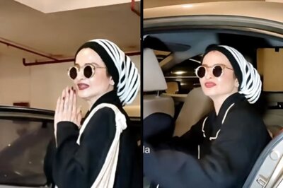 Watch: Rekha Breaks Her Saree Tradition At Manish Malhotra's Glam Get-Together