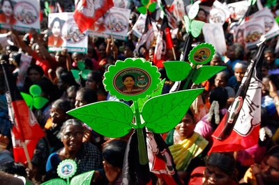 Campaign For TN Polls Ends Today; Jayalalithaa Seeks Second Term