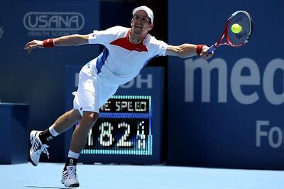 Nieminen wins rain-delayed Sydney final