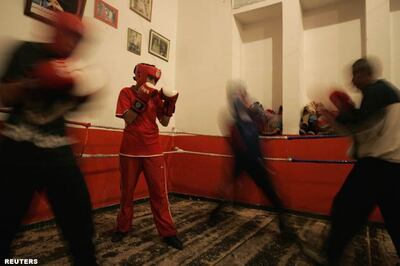 Indian boxer wins record 5th successive world title