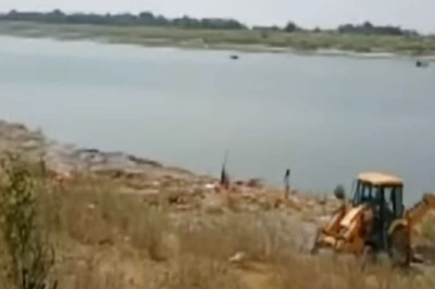 Panic in UP, Bihar Towns After Bodies of Covid Suspects Found Floating in Rivers