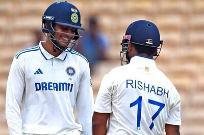 'He Was Hitting My Bat So Hard, I Had to Tell Him to Calm Down': Gill's Hilarious Take on Pant's Spirited Celebrations