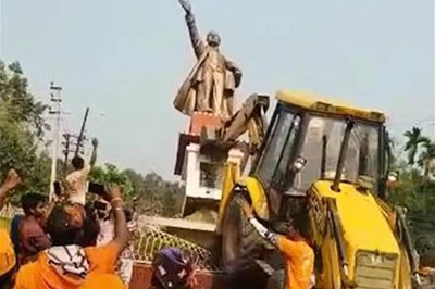 BJP Leaders Ask Why Install 'Terrorist' Lenin's Statue; Opposition Outraged by 'Fascist Onslaught'