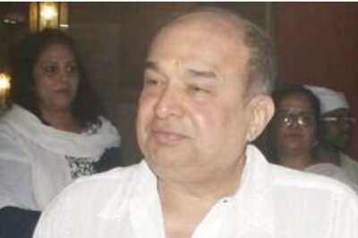 Manoj Desai to Cut Down Ticket Prices at Gaiety Galaxy and Maratha Mandir, Here's Why