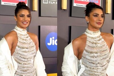 Priyanka Chopra Can't Stop Laughing As Paparazzi Tell Her 'Iska Birthday Hai...'; Watch