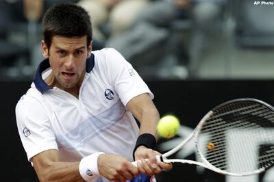 US Open: Djokovic stuns Federer, enters final