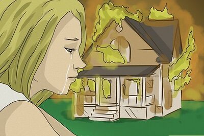 What Does Dreaming of a House on Fire Mean? 17 Possibilities