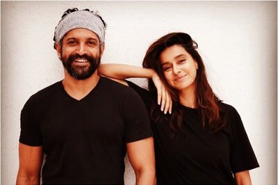 Farhan Akhtar’s Birthday Wish for Girlfriend Shibani Dandekar is All Things Love
