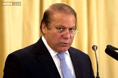 Will stand by you against injustice, Nawaz Sharif tells Pakistani Hindus