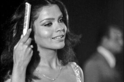Zeenat Aman Serves ‘Saturday Glam’ With Throwback Pic, Recalls Story Behind Shalimar's 'Mahurat'