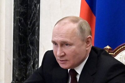 Russian President Vladimir Putin Backs Plans to Send Volunteer Fighters to Ukraine