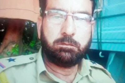 One Policeman Killed, Two Injured as Terrorists Open Fire in Srinagar