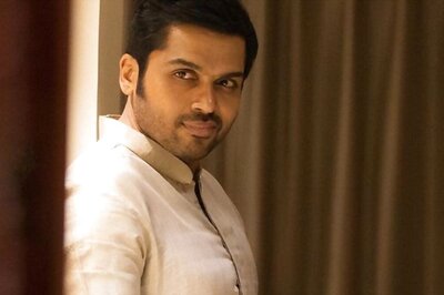 PS2 Star Karthi Pushes Man Trying To Take Selfie Aside To Protect Senior Female Fan, Watch