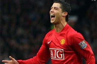 Man United outplay Villa, extend lead on top of EPL