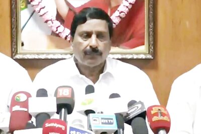 AIADMK to Write to EC to Disqualify Puducherry MLAs 'Holding Office of Profit'