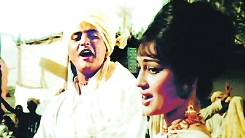 Why can't we have imaginative line up of Independence Day programmes on TV?