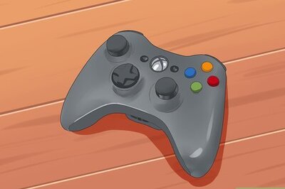 How to Open a Xbox 360 Wireless Controller