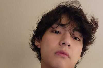 BTS: Kim Taehyung Goes Shirtless To Wish Fans On ARMY Day, Fandom Wasn't Prepared For Thirst Trap