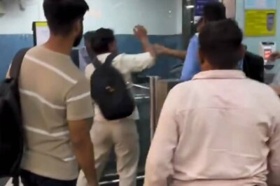 Watch: Man Trying To Stop A Fight In Delhi Metro Gets Slapped Instead