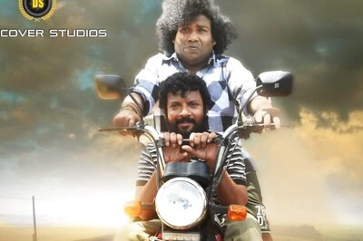Yogi Babu and Dinesh Join Hands for Their Next Comedy Lokal Sarakku
