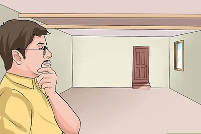 How to Change the Oil and Oil Filter on a Motorcycle