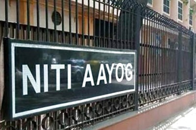 Fintech Firms Need to Adopt Vernacular Languages to Localise Their Offerings: Niti Aayog
