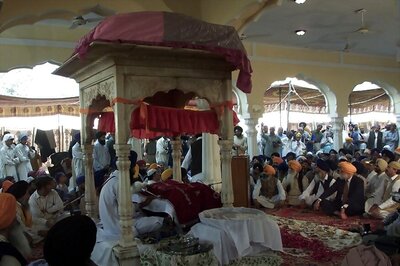 India Condemns Vandalism at Gurdwara Nankana Sahib, Asks Pak to Ensure Safety and Security of Sikhs