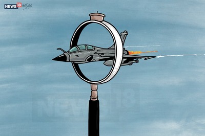 Rafale LIVE: Setback to Govt on Election Eve as SC Allows Classified Documents to be Used in Review Petition